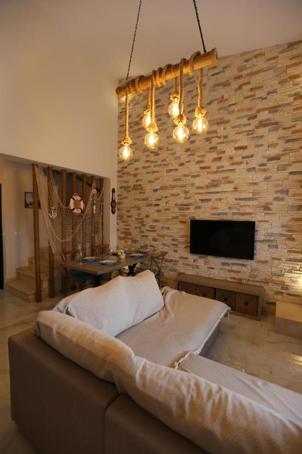 Elena'S House By The Sea Villa Никити Екстериор снимка